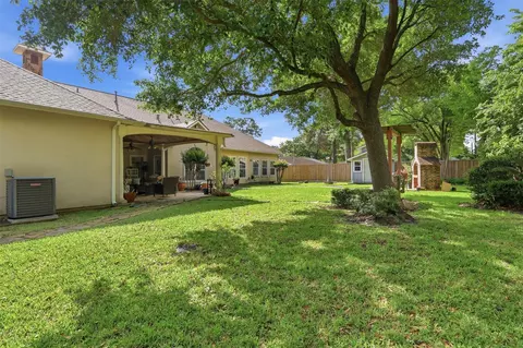 Exterior - 21411 Stargrass Dr, Spring, TX 77388 photo 5 of 6