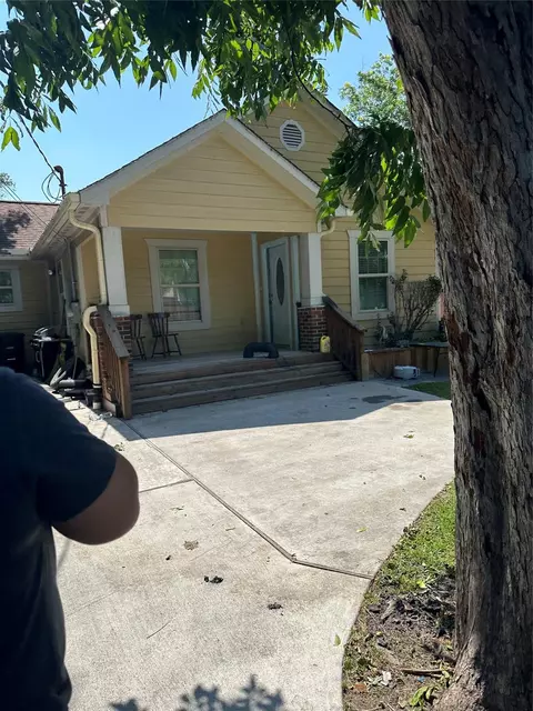 6505 Frisco St, Houston, TX 77022
