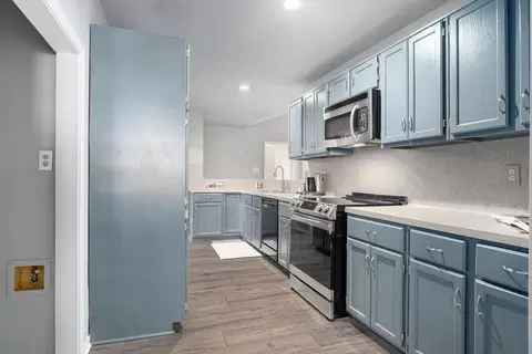 Kitchen - 3315 Mourning Dove Dr, Spring, TX 77388 photo 3 of 7