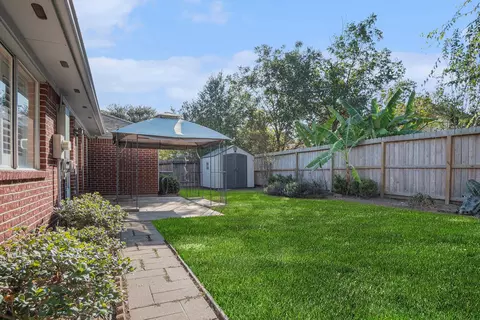 Exterior - 3315 Mourning Dove Dr, Spring, TX 77388 photo 6 of 11