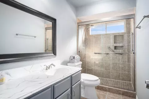 Bath - 3315 Mourning Dove Dr, Spring, TX 77388 photo 5 of 5