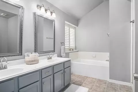 Bath - 3315 Mourning Dove Dr, Spring, TX 77388 photo 1 of 5