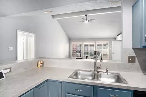 Kitchen - 3315 Mourning Dove Dr, Spring, TX 77388 photo 7 of 7