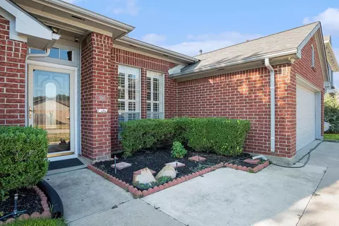 Exterior - 3315 Mourning Dove Dr, Spring, TX 77388 photo 3 of 11