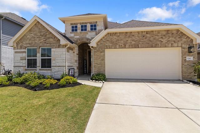 1262 Gainesville Dr, College Station, TX 77845