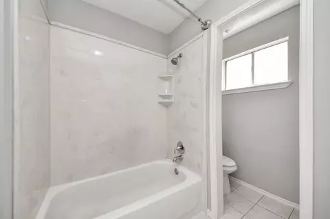 Bath - 24230 Azure Sky Dr, Spring, TX 77373 photo 3 of 5