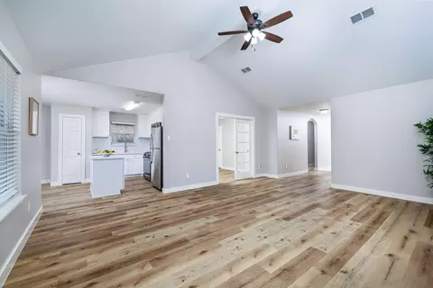 Entry Way - 10232 Tate Ct, Conroe, TX 77385 photo 2 of 2
