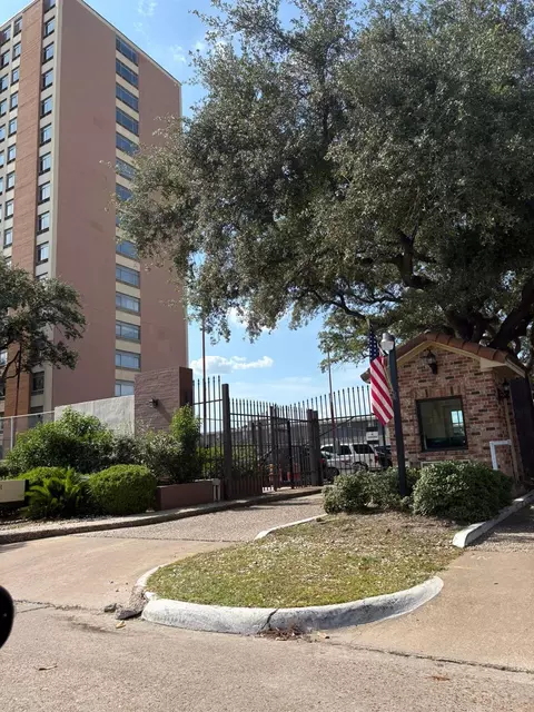 7510 Hornwood Dr #1207, Houston, TX 77036