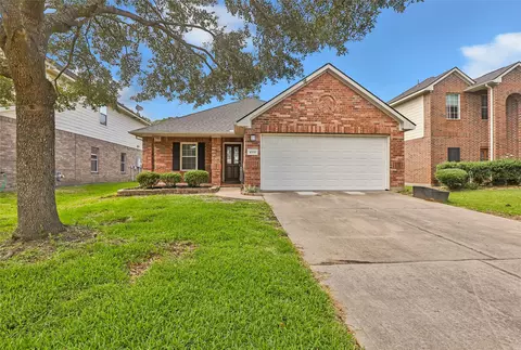 10331 Whisper Bluff Dr, Humble, TX 77396