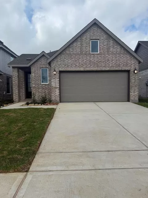 16566 Timberwolf Trl, Splendora, TX 77327
