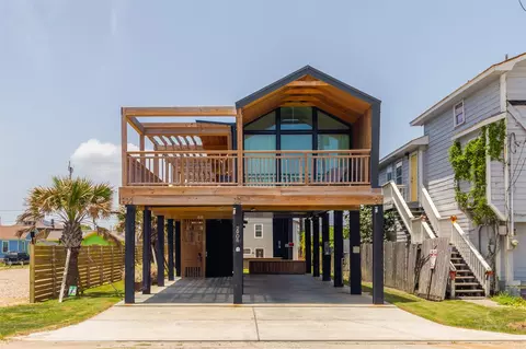 2906 Avenue R 12, Galveston, TX 77550