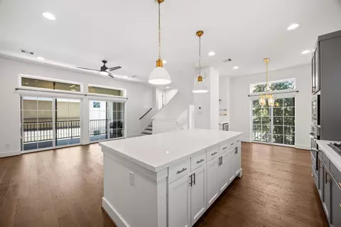 1515 Weber St #A, Houston, TX 77007