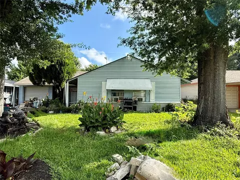 5221 Browncroft St, Houston, TX 77021