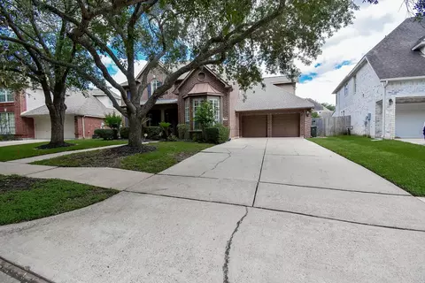 7123 Morrow Ct, Sugar Land, TX 77479