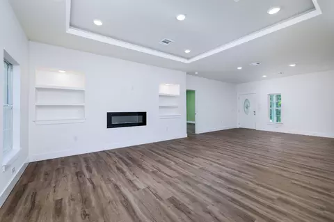 Living - 4517 Emerson Ct, Willis, TX 77378 photo 3 of 5