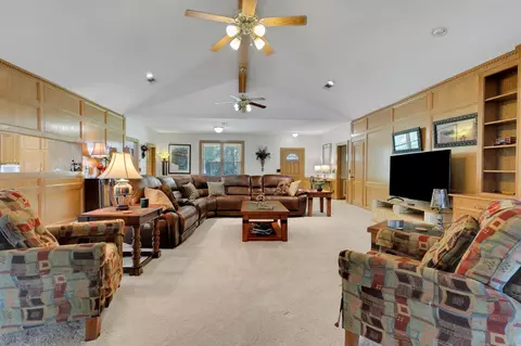 Living - 26 Westpoint Dr, Trinity, TX 75862 photo 3 of 6