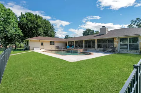 Exterior - 26 Westpoint Dr, Trinity, TX 75862 photo 14 of 16