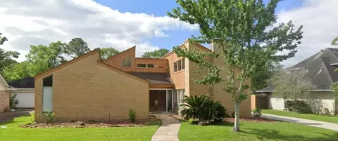 16414 Shady Elms Dr, Houston, TX 77059
