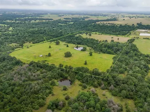 8530 Burns Rd, Midway, TX 75852