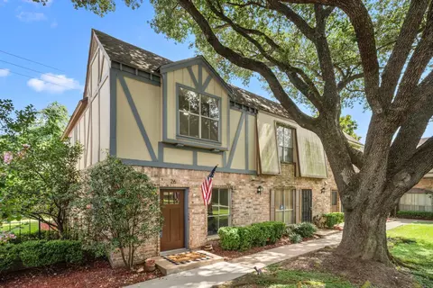 14703 Barryknoll Ln #26, Houston, TX 77079