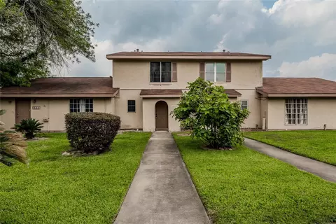 1803 Country Village Blvd, Humble, TX 77338