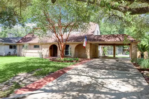1922 Mapleton Dr, Houston, TX 77043 photo 1