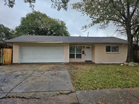 963 Michael Dr, Pasadena, TX 77506 photo 1