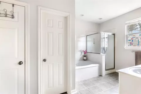 Other - 3504 Oak Lndg, Conroe, TX 77304 photo 6 of 13