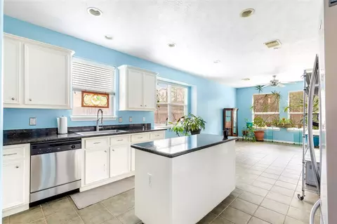 Kitchen - 3504 Oak Lndg, Conroe, TX 77304 photo 1 of 4