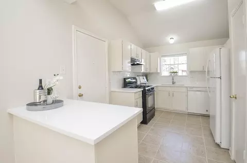 Kitchen - 22819 Pebworth Pl, Spring, TX 77373 photo 1 of 4
