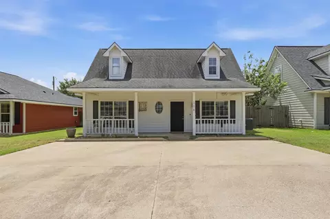 114 Southland St, College Station, TX 77840