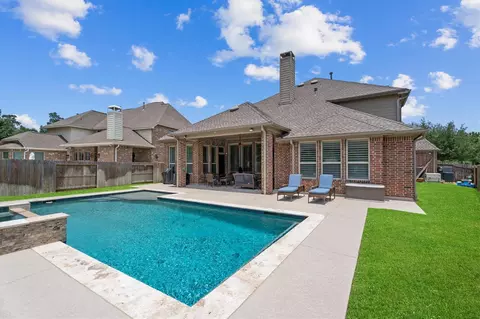 Exterior - 28303 Calaveras Lake Dr, Spring, TX 77386 photo 14 of 15
