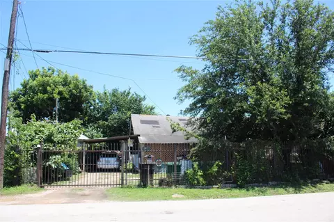 8007 Masterson St, Houston, TX 77029