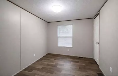 Bedroom - 154 Pintail Ln, Trinity, TX 75862 photo 3 of 5