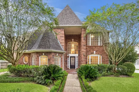 3622 Springhill Ln, Sugar Land, TX 77479
