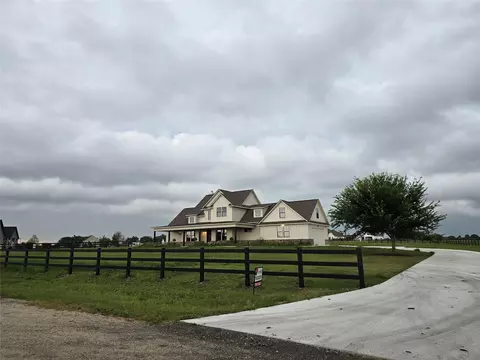 3557 Orion Dr, Brenham, TX 77833
