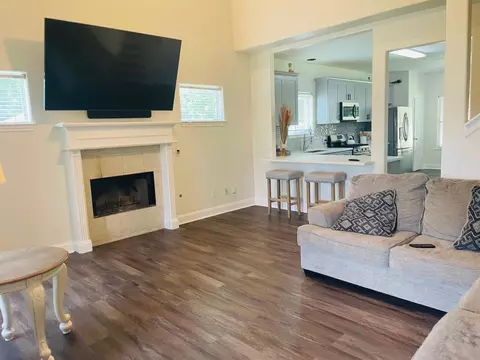 803 Brickstone Ct, Spring, TX 77386 photo 4
