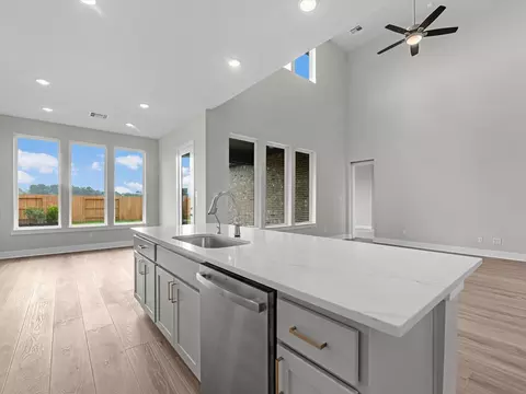Kitchen - 22622 Ruby Forest Rd, Tomball, TX 77377 photo 3 of 4