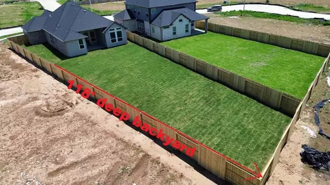 12310 Radnor Dr, Texas City, TX 77590