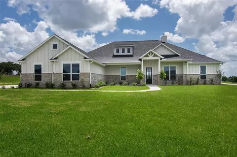 1483 Bluebonnet Ridge Dr, Chappell Hill, TX 77426