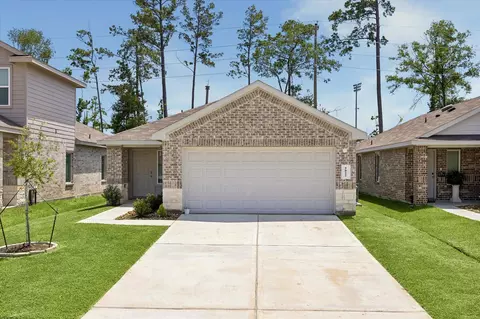 Exterior - 5822 Hampton Valley Dr, Spring, TX 77373 photo 2 of 4