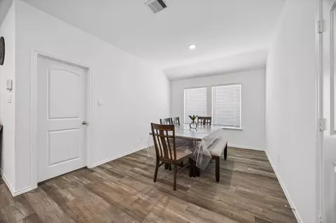 Entry Way - 5822 Hampton Valley Dr, Spring, TX 77373 photo 5 of 7