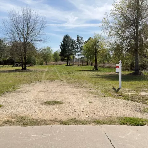 445 Road 5242, Cleveland, TX 77327
