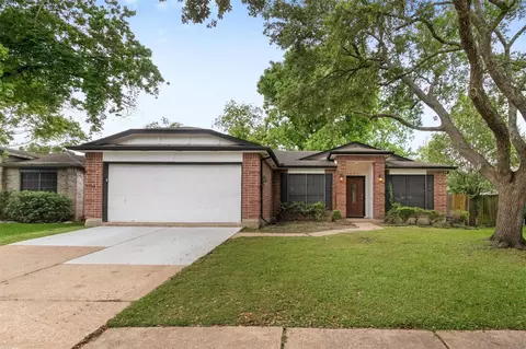 19931 Bambiwoods Dr, Humble, TX 77346