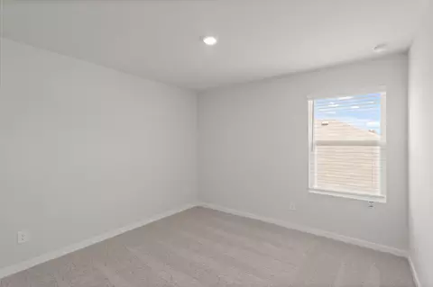 Bedroom - 506 Shoreview Dr, Conroe, TX 77303 photo 5 of 7