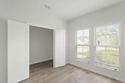Other - 506 Shoreview Dr, Conroe, TX 77303 photo 3 of 11