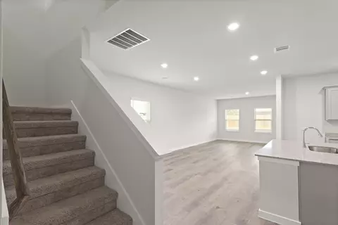 Entry Way - 506 Shoreview Dr, Conroe, TX 77303 photo 1 of 1