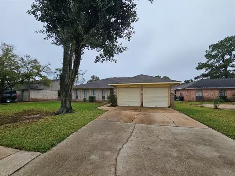 5031 Whispering Falls Dr, Houston, TX 77084