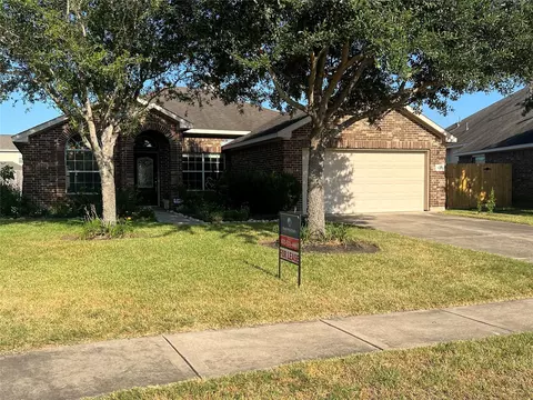 125 Long Canyon Ln, Richmond, TX 77469
