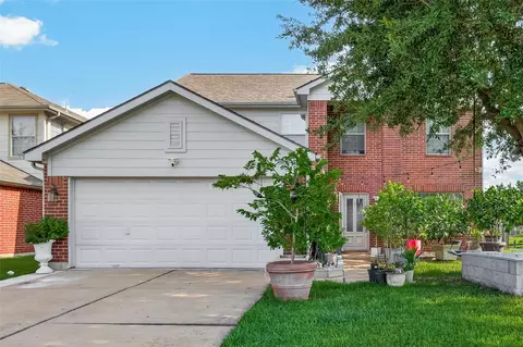 12051 Christophers Walk Ct, Houston, TX 77089